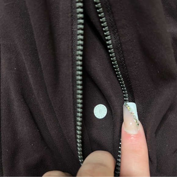 Lululemon Contour Jacket brown jacket - Picture 2 of 4